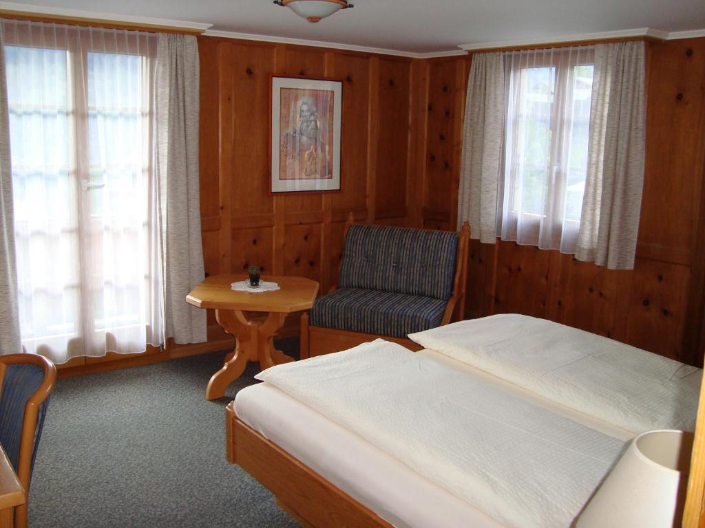 Hotel Restaurant Alpenblick Ernen Rum bild