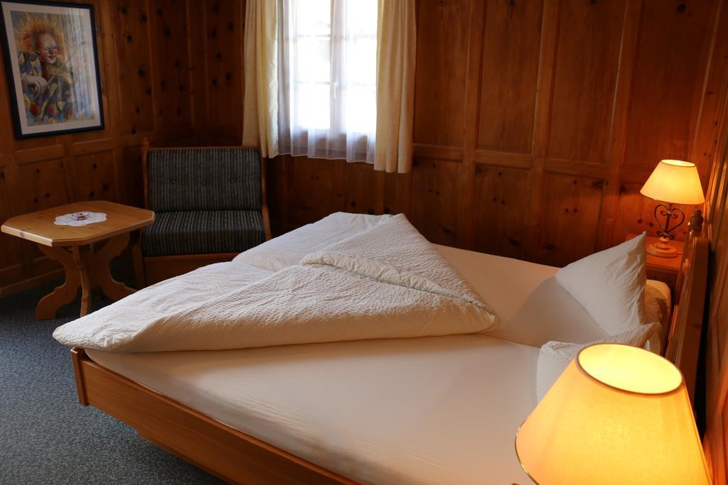 Hotel Restaurant Alpenblick Ernen Exteriör bild