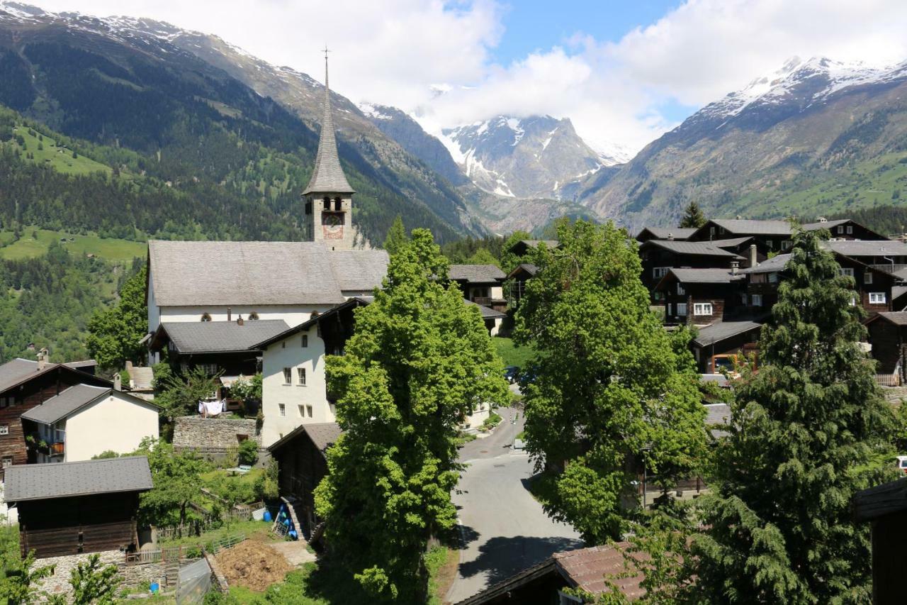 Hotel Restaurant Alpenblick Ernen Exteriör bild