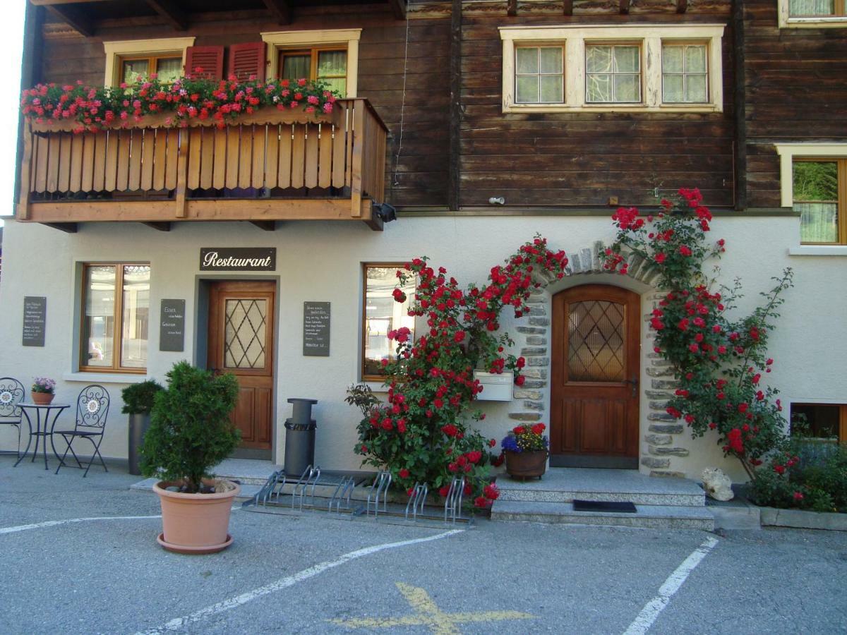 Hotel Restaurant Alpenblick Ernen Exteriör bild