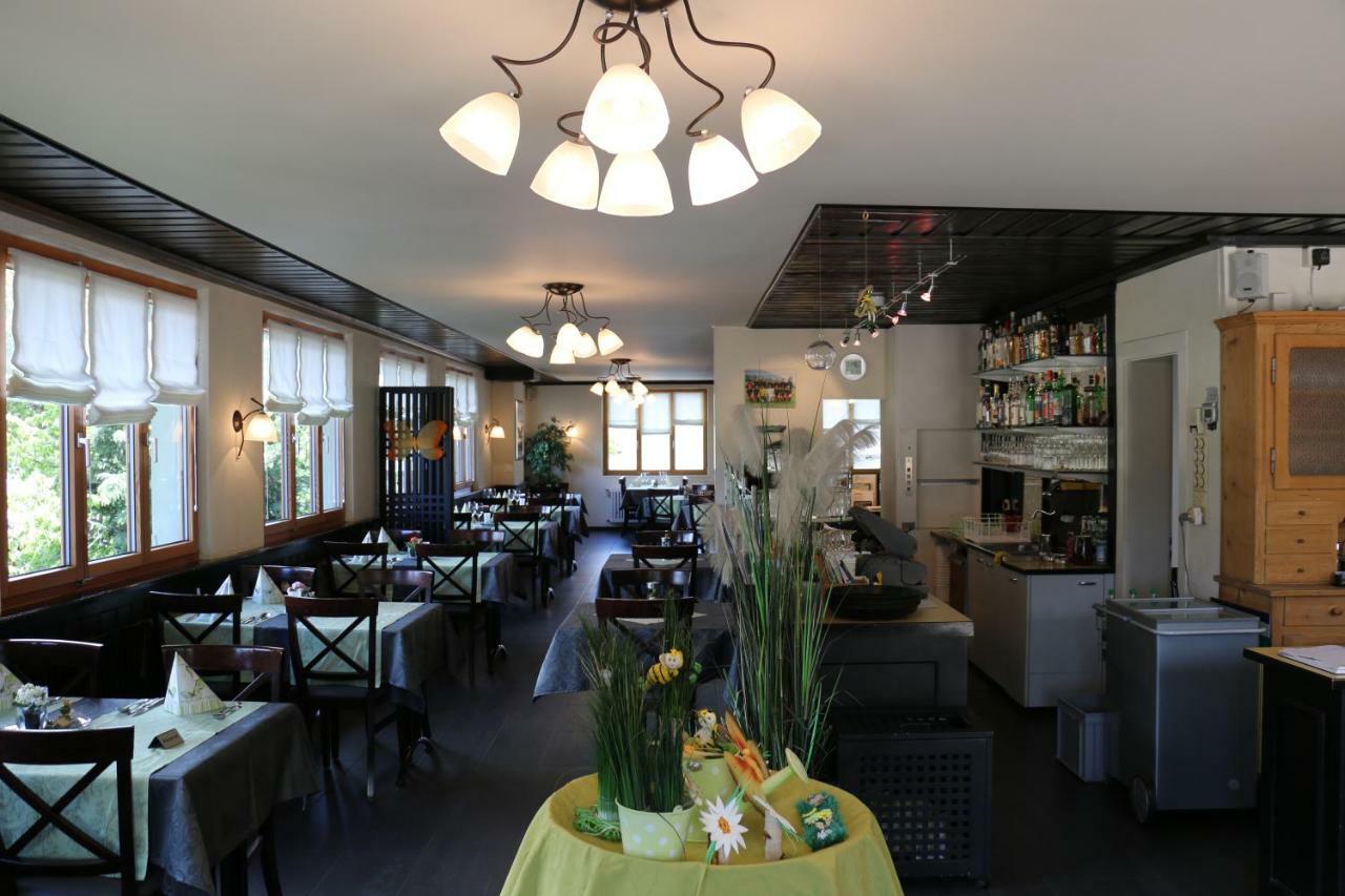 Hotel Restaurant Alpenblick Ernen Exteriör bild